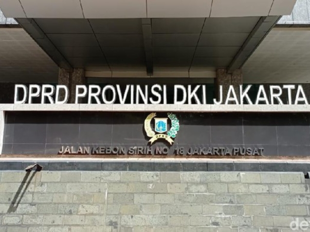 gedung-dprd-dki-jakarta-4_169