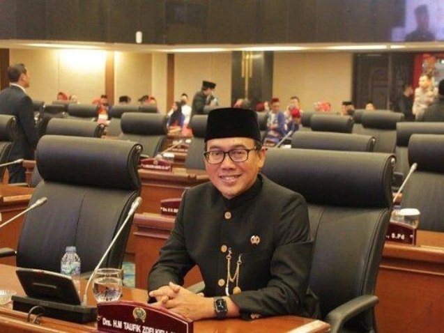 anggota-komisi-b-dprd-dki-jakarta-muhammad-taufik-zoelkifli