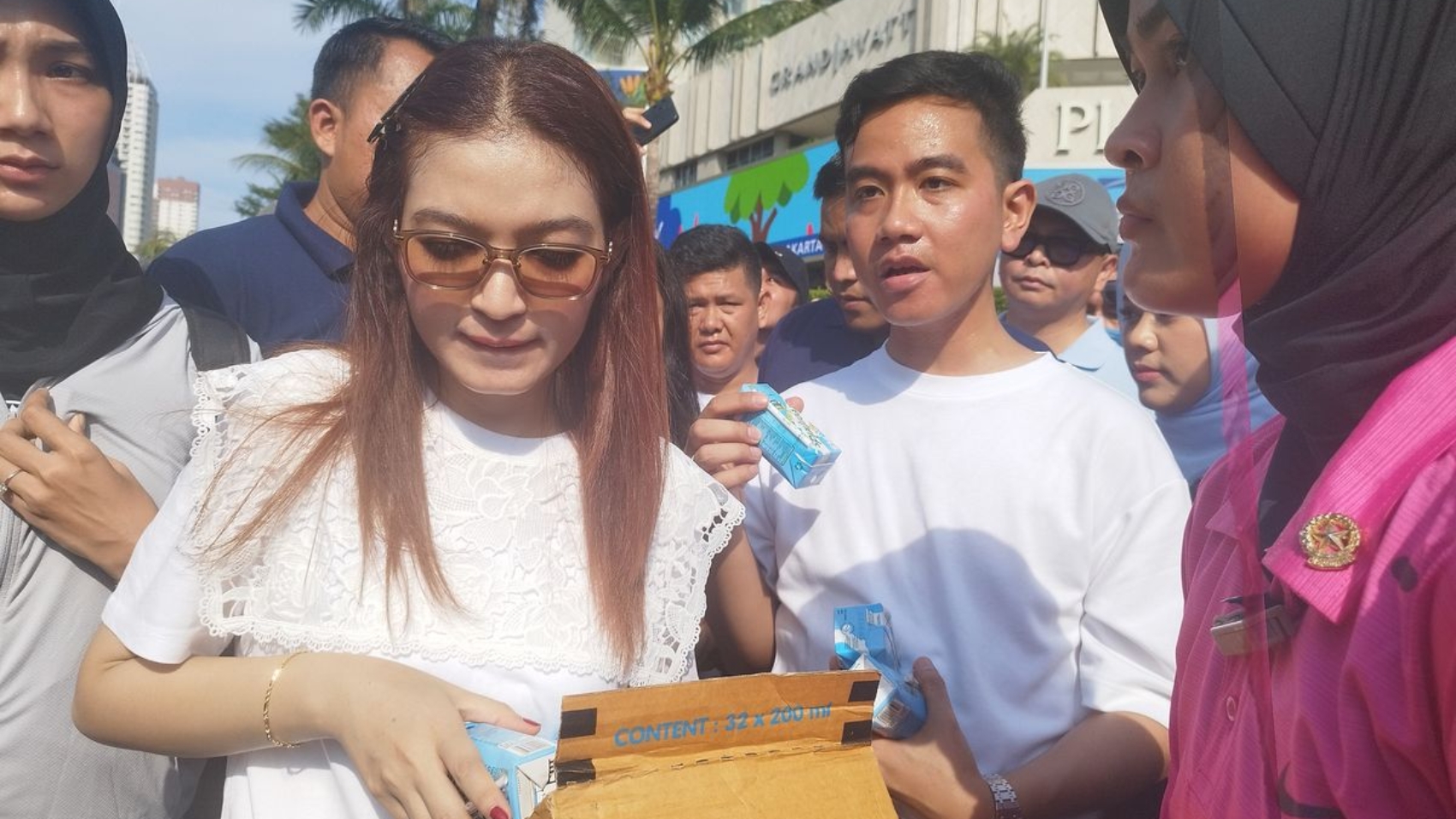 Gibran Belum Disanksi soal Bagi-bagi Susu di CFD, PKS Minta Pemprov DKI Adil Tegakkan Aturan